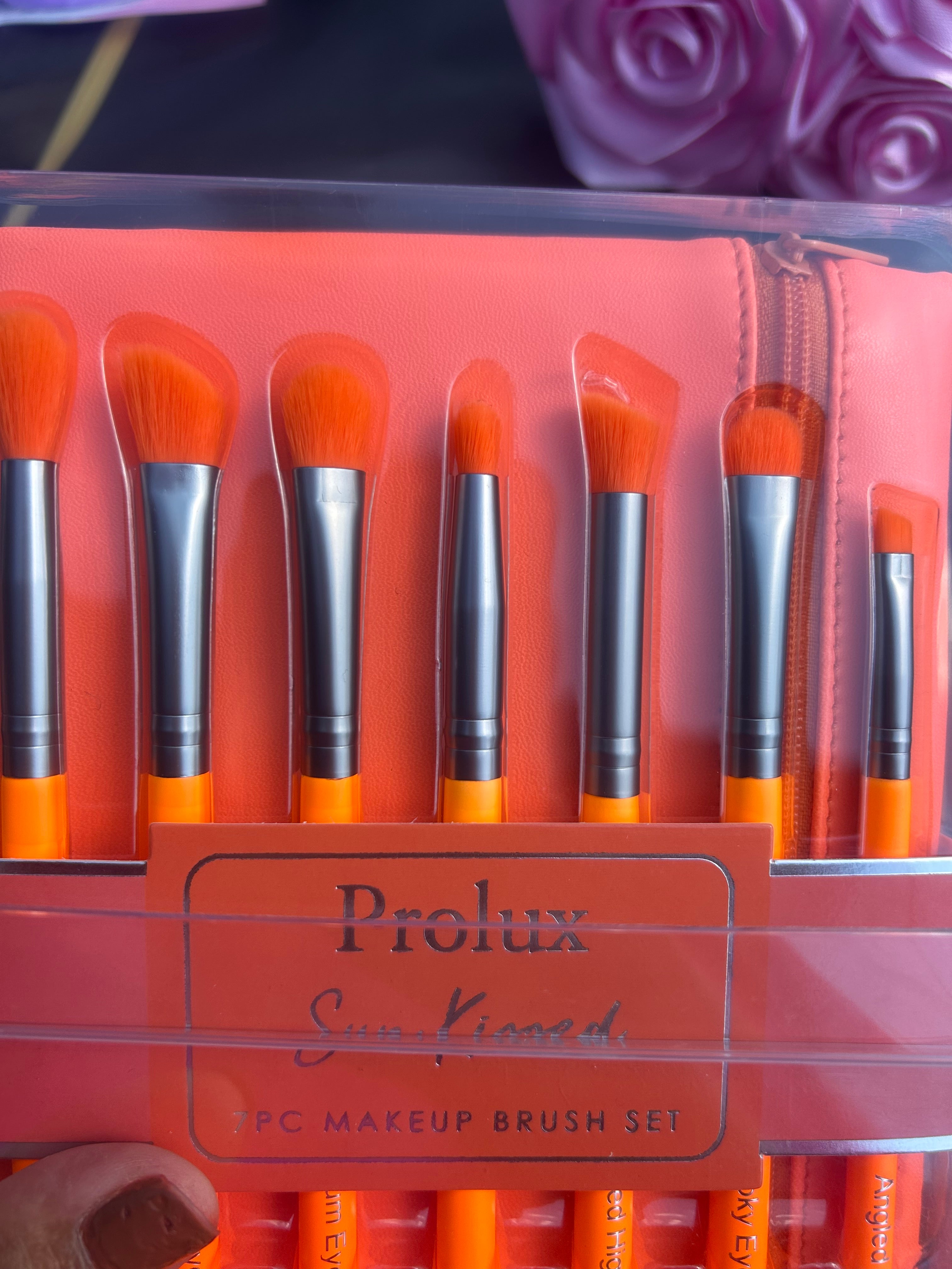 Brochas para hojos